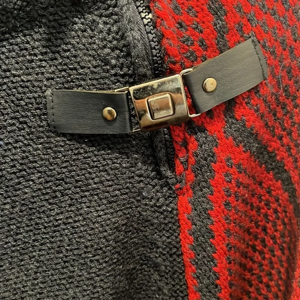 MONDO Men’s Military Style Turtleneck Sweater